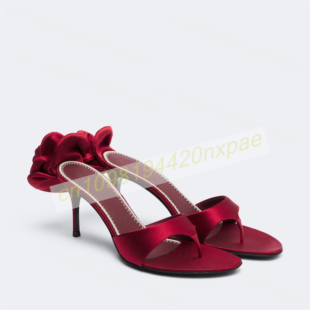 Women Formal Wear For Wedding - รองเท้าแตะส้นสูงแบบสวมเปิดหน้าเท้าสำหรับผู้หญิง สีแดง ผ้าซาติน ประดับดอกไม้ ส้นเข็ม ดีไซน์หรูหรา