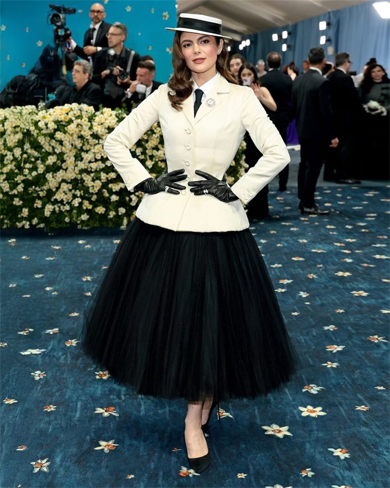 ผู้หญิงสีขาวชุดกระโปรงชุดฤดูร้ - Women Formal Wear Black บทวิจารณ์และราคา