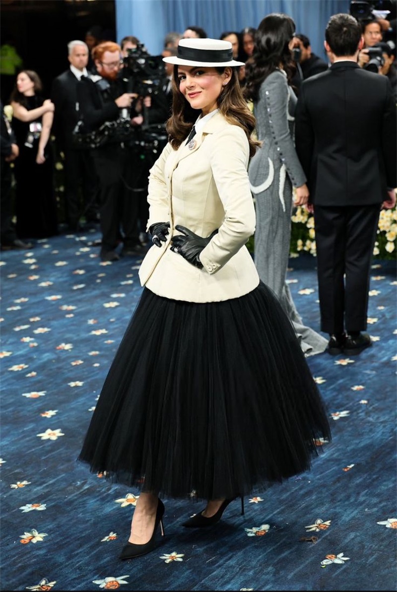 ผู้หญิงสีขาวชุดกระโปรงชุดฤดูร้ - Women Formal Wear Black บทวิจารณ์และราคา