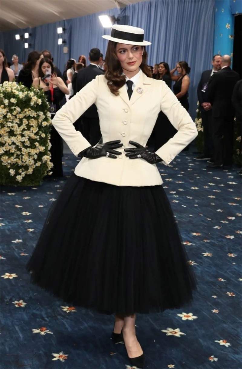 ผู้หญิงสีขาวชุดกระโปรงชุดฤดูร้ - Women Formal Wear Black บทวิจารณ์และราคา