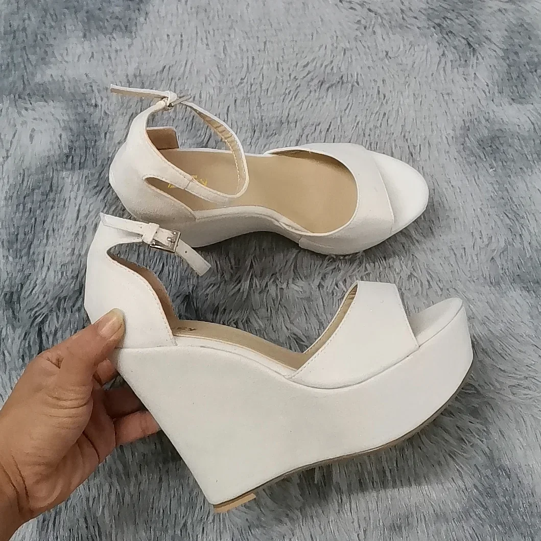 รองเท้าส้นสูงแบบเปิดนิ้วเท้า 1 - Women Formal Wear For Wedding บทวิจารณ์และราคา